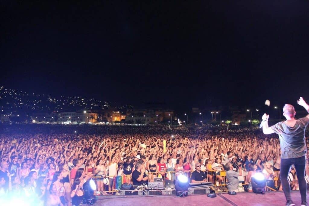 LOS40 Summer Live 2026 llega este sábado a Peñíscola con Vicco, Ruslana, Chema Rivas y más artistas