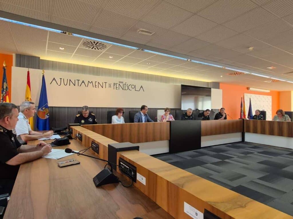 Peñíscola reúne a la Junta Local de Seguridad para coordinar la campaña estival