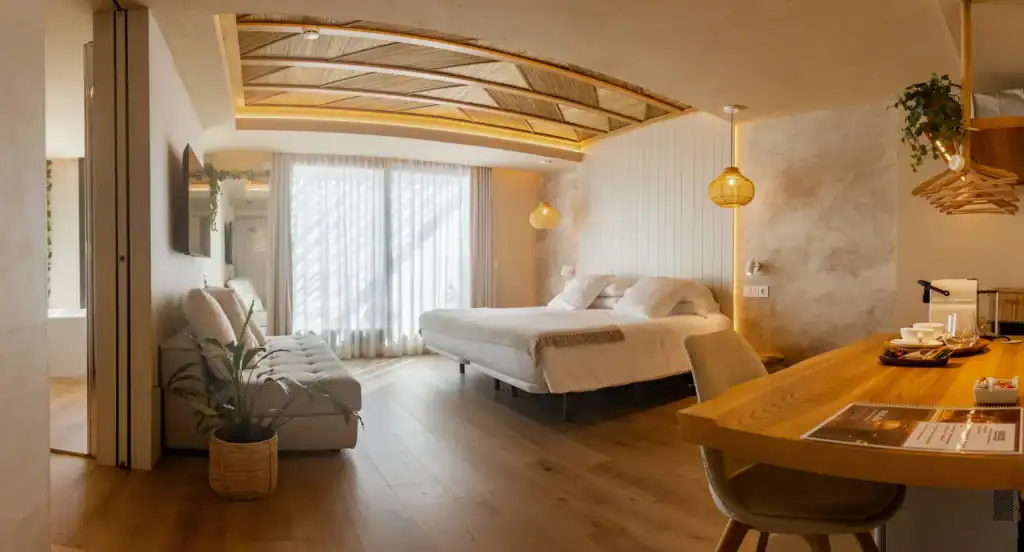 Xulos Rooms & Suites