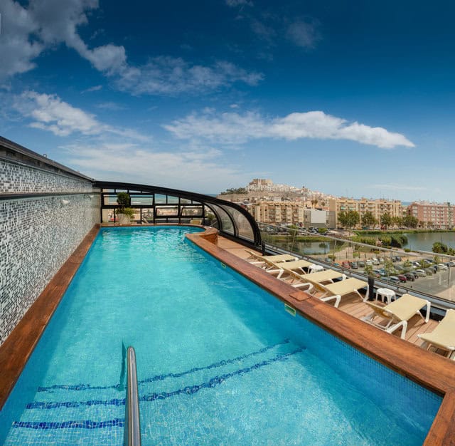 Piscina – RH Don Carlos & Spa