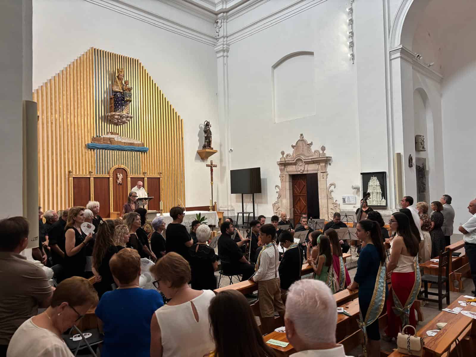 Misa y Plegaria del Pescador en la Iglesia de Santa María de Peñíscola